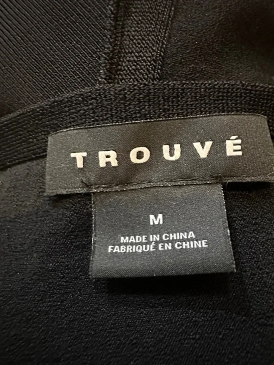 Trouvé Black Deep V sleeveless blouse Size M - Picture 12 of 12